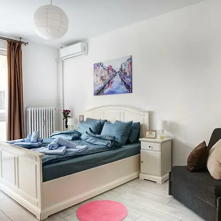 Bright, Spacious, Contemporary In The Heart Of Apartamento *